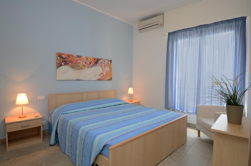 Residence Il Gabbiano Varigotti Room photo